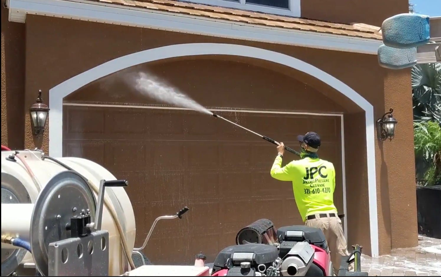 Pressure washing service areas across Brevard County, FL